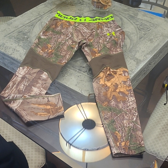 Under Armour Infrared Cold Gear Scent Controlled Leggings Medium Like New - Picture 2 of 11